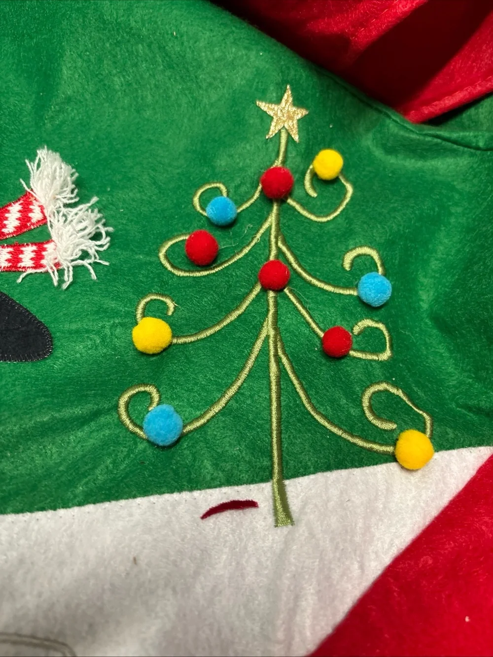 Green Holiday Time Snowman & Penguin 48 inch Felt Tree Skirt